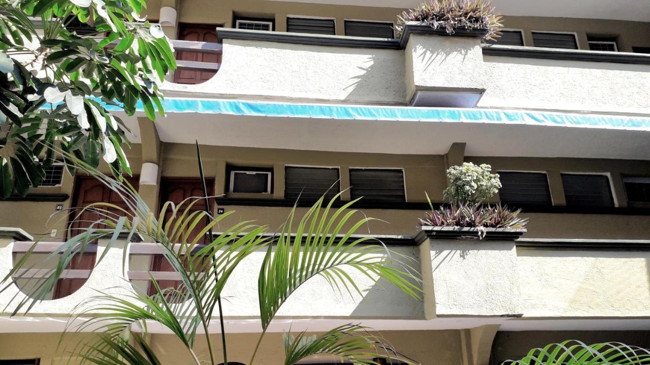 Solimar Inn Suites Zihuatanejo Exterior photo